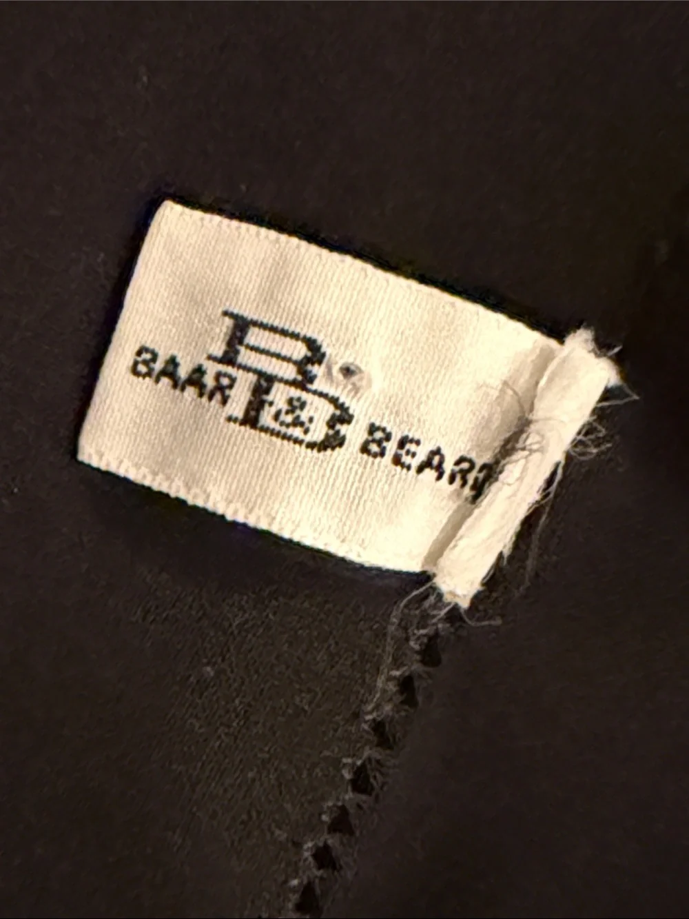 VTG Baar & Beards 100% Silk Sophisticated Sheer Scarf Made in Japan (18” x 60”)